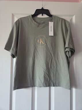 Calvin Klein Sage Green Crewneck T-Shirt with CK Logo 100% Cotton Size L NWT